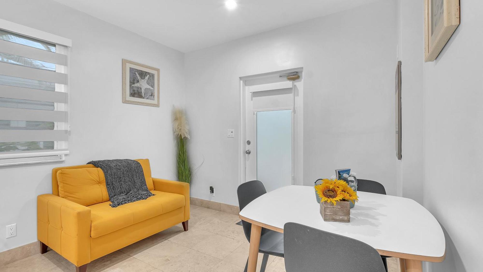 Hotel Seacrest Lauderdale-by-the-Sea Екстериор снимка